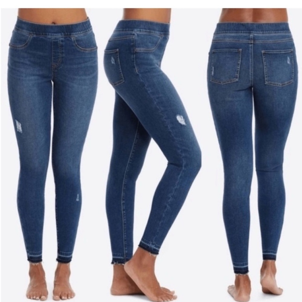 SPANX Jeans Denim Distressed with Raw Hem Size Medium
